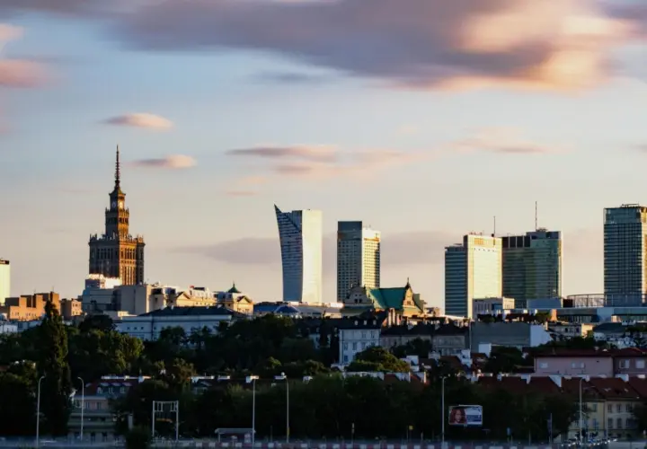 Czy ceny za wirtualne biura w Warszawie w 2025 roku są wysokie? Odpowiedź może zaskakiwać!