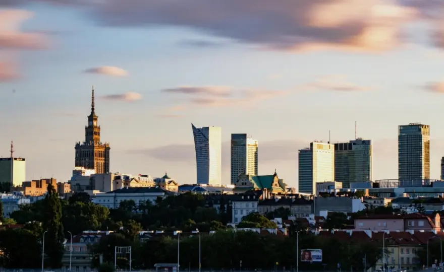 Czy ceny za wirtualne biura w Warszawie w 2025 roku są wysokie? Odpowiedź może zaskakiwać!