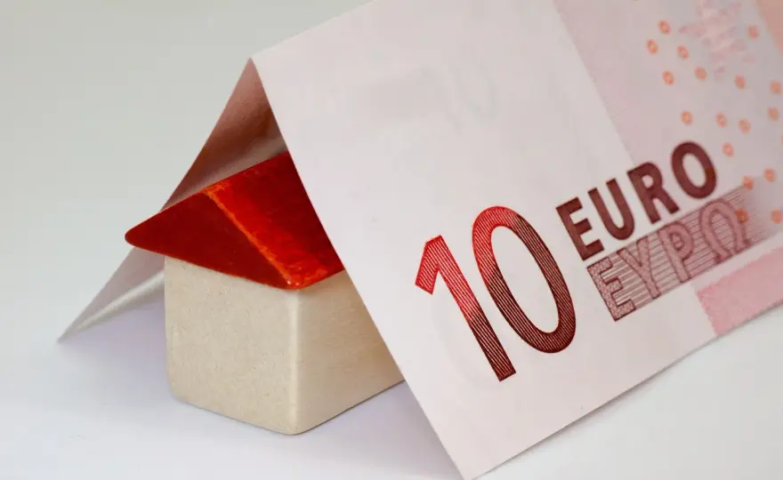 Czy lokata w euro się opłaca? Analiza ryzyk i korzyści inwestycyjnych